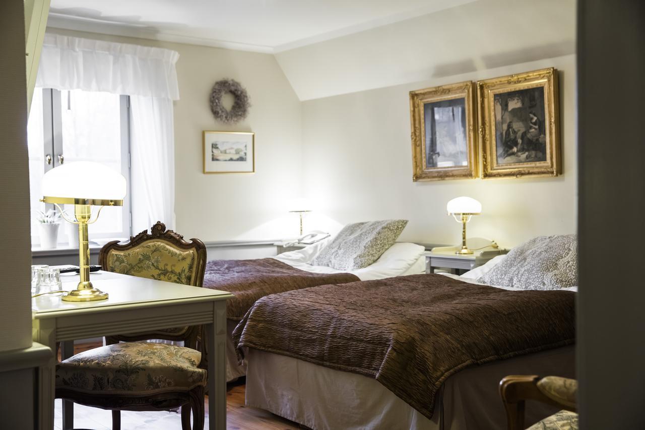 Noors Slott Hotel Knivsta Kültér fotó